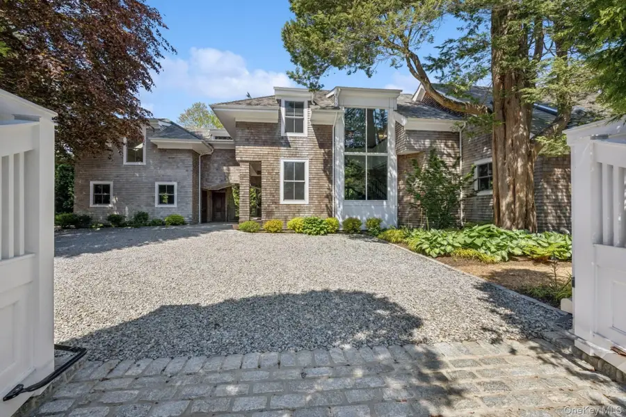 148 Moses #Missapogue Ct, Southampton, NY 11968 - #3