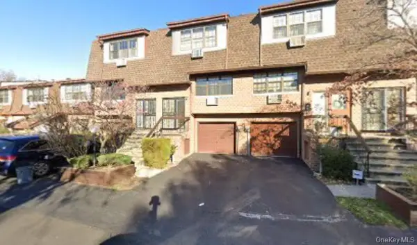 12021 Ketch Court #37, College Point, NY 11356