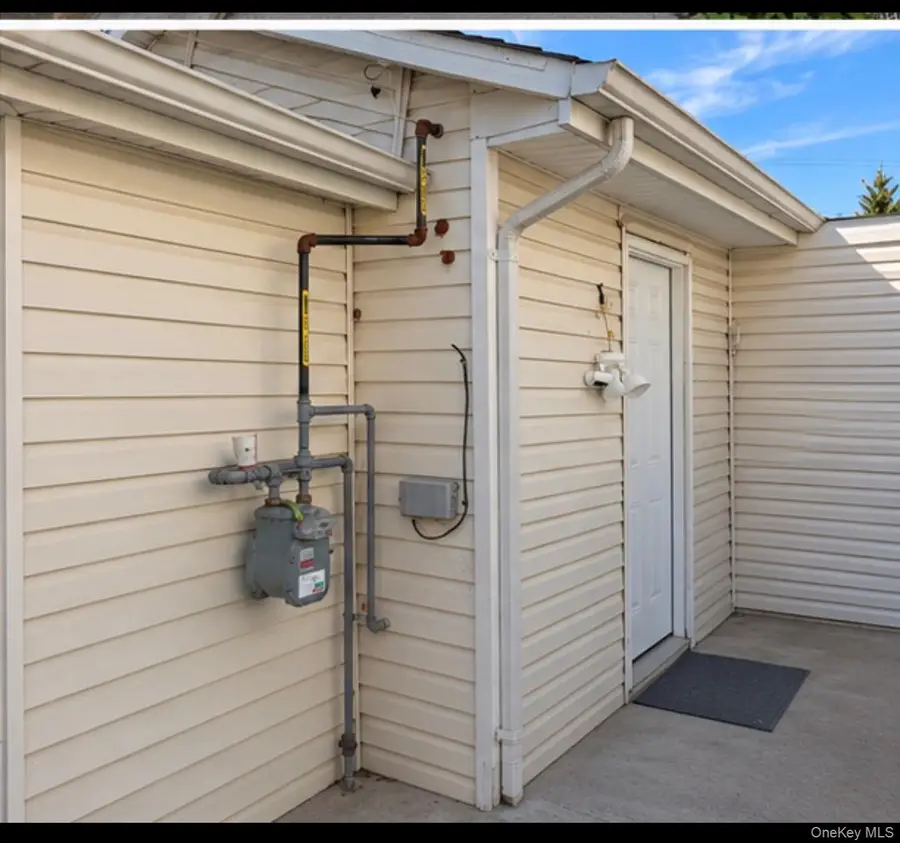 299 Colony Avenue, Staten Island, NY 10306 - #3