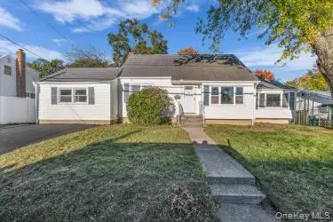454 N Indiana Avenue, Lindenhurst, NY 11757 - #1