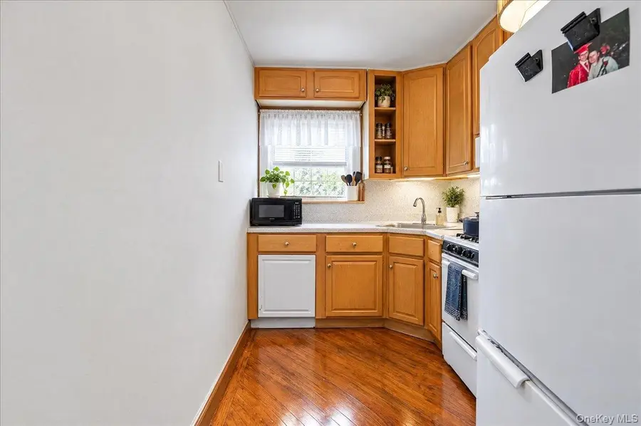 1852 Willoughby Avenue, Ridgewood, NY 11385 - #3