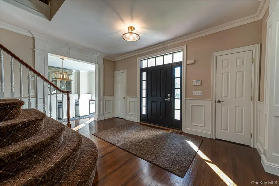 60 Elderwood Drive, Saint James, NY 11780 - #3