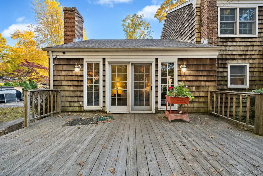 3 Fairway Drive, Middle Island, NY 11953 - #2
