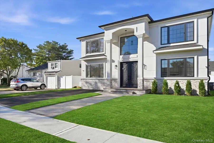 10 Terry Street, Hicksville, NY 11801 - #2