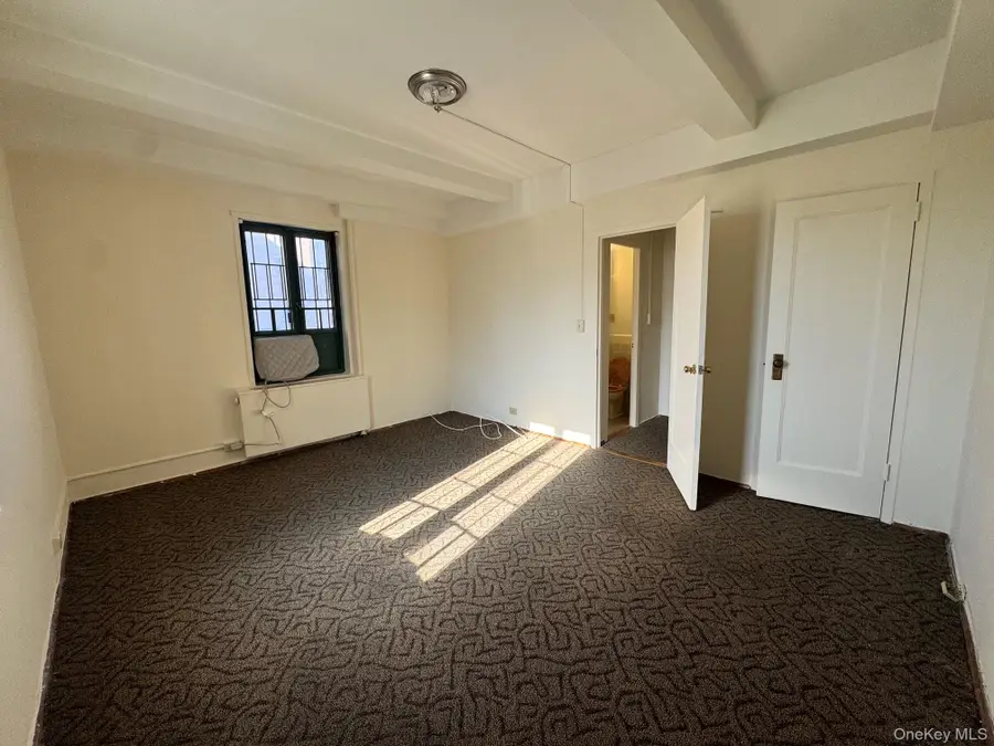9 Metropolitan Oval #7C, Bronx, NY 10462 - #2