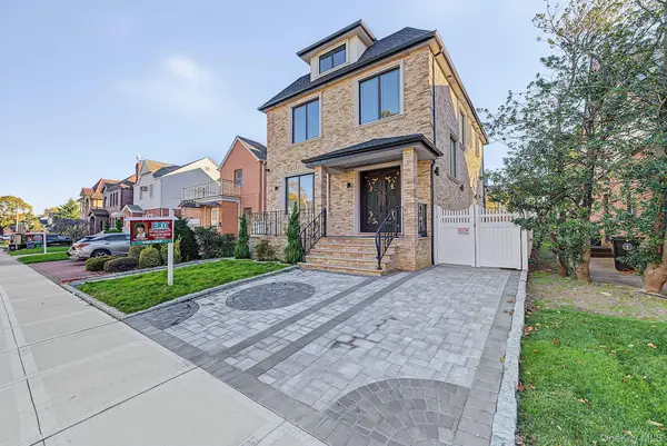 76-19 173rd Street, Fresh Meadows, NY 11366