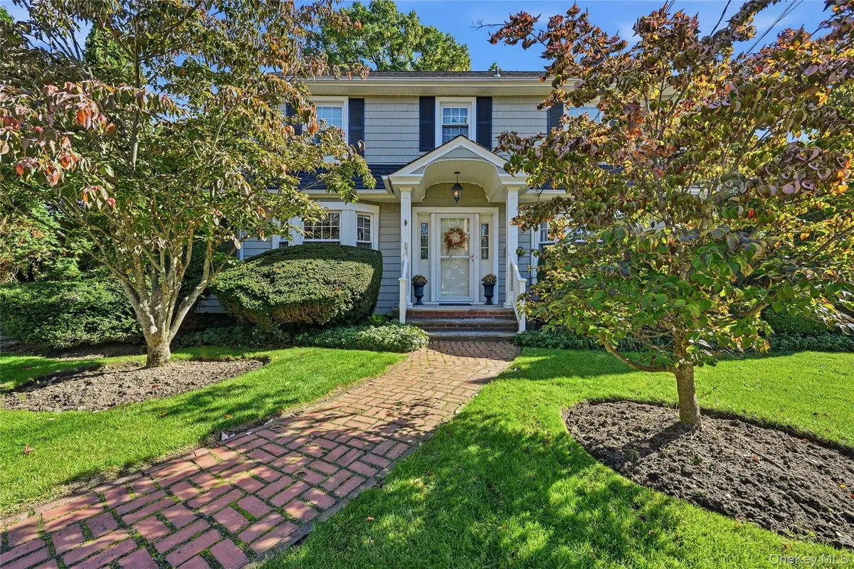 73 S Forest Avenue, Rockville Centre, NY 11570 - #1