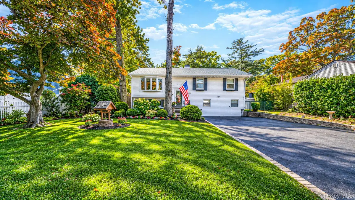 620 Motor Parkway, Brentwood, NY 11717 - #1