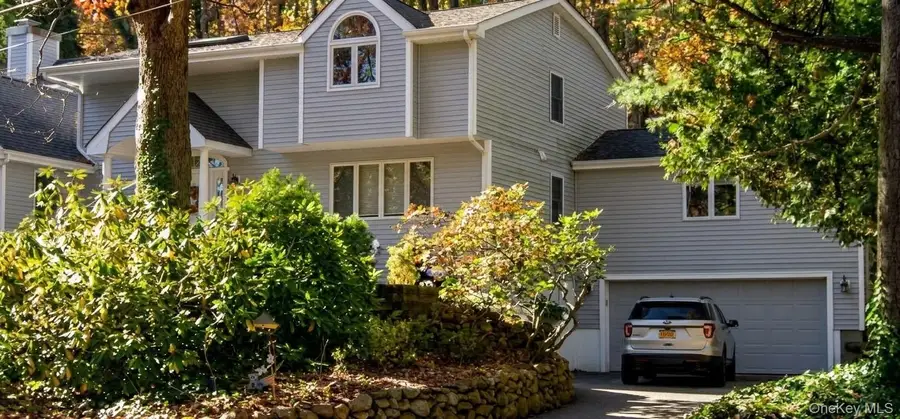 22 Stiles Drive, Melville, NY 11747 - #2