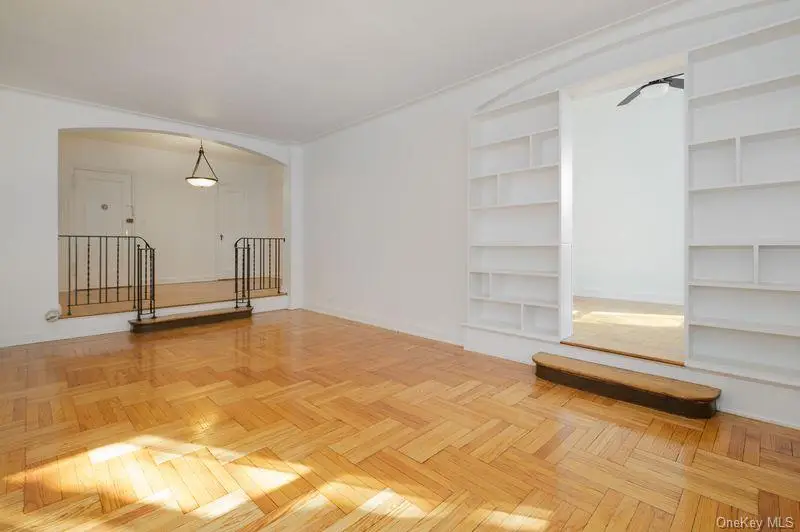 72-15 37th Avenue #1E, Jackson Heights, NY 11372 - #3