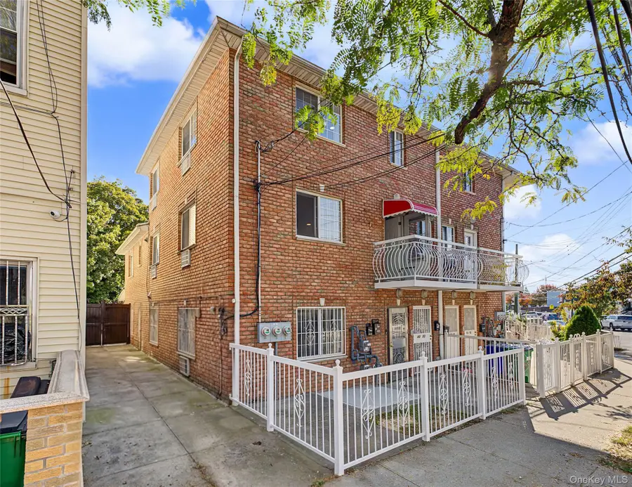 53-53 72 Place, Maspeth, NY 11378 - #2