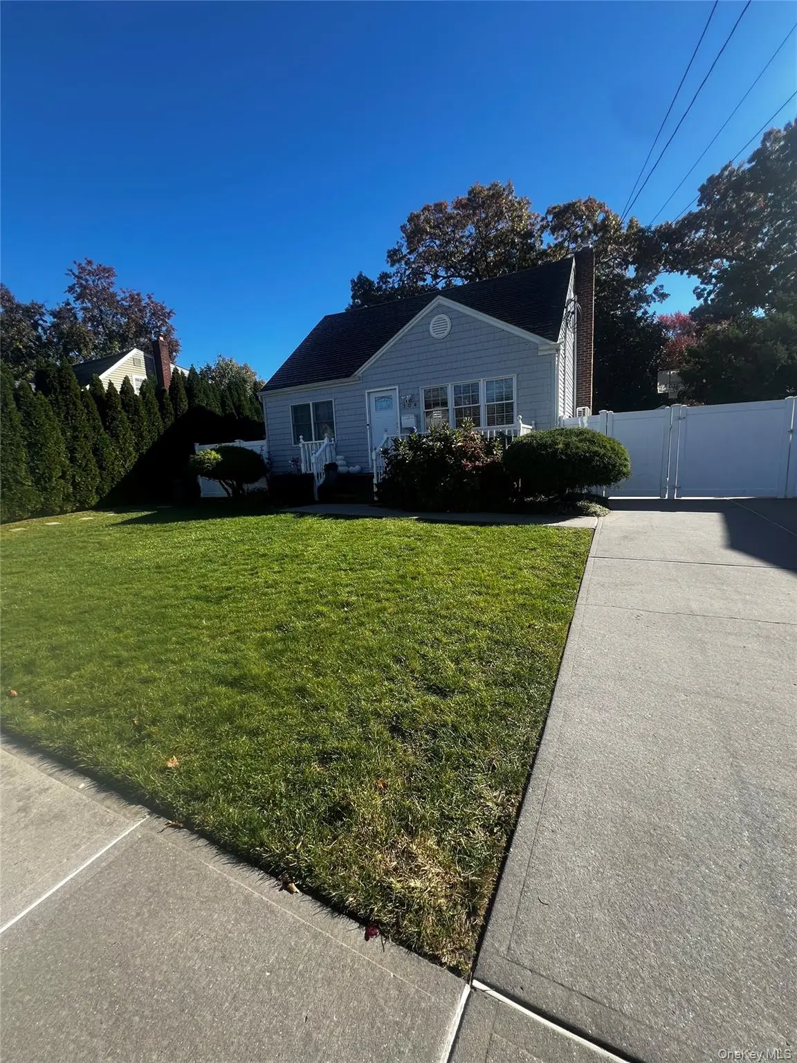304 Pleasantview Court, Copiague, NY 11726 - #1