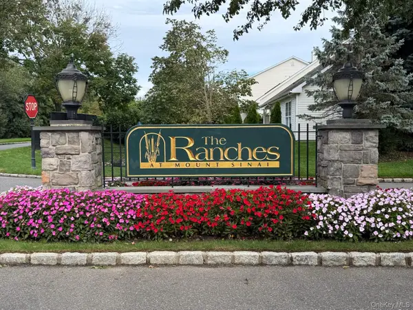 137 Constantine Way, Mount Sinai, NY 11766