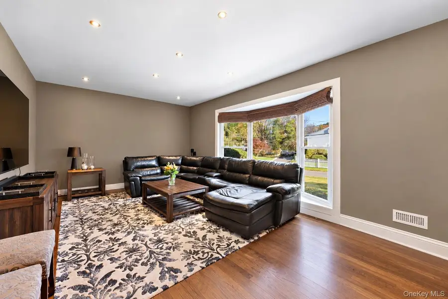 178 Hanson Lane, New Rochelle, NY 10804 - #3
