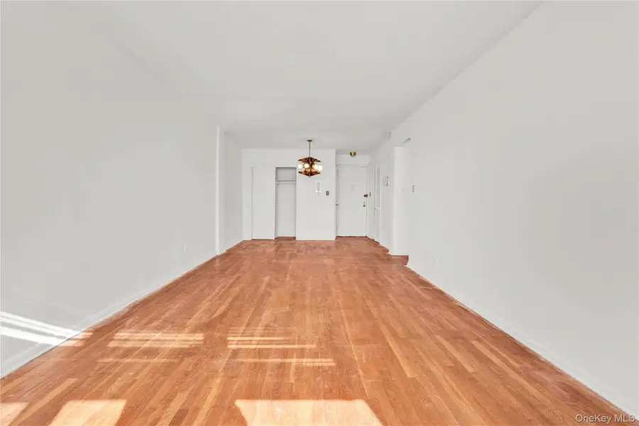 4125 Kissena Boulevard #4UU, Flushing, NY 11355 - #2