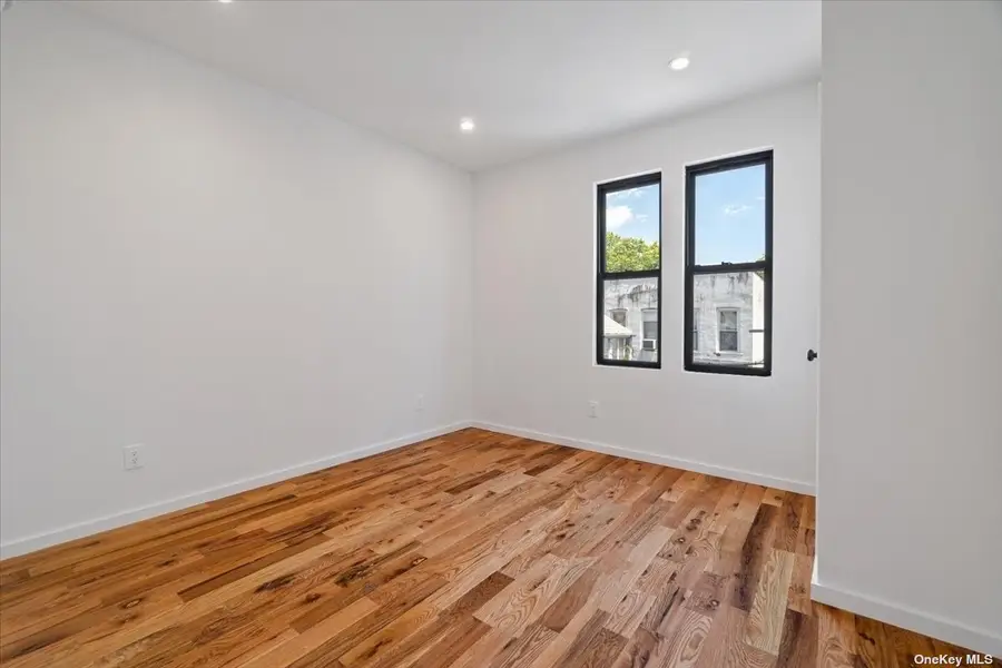 445 E 46th Street, Brooklyn, NY 11203 - Image #3