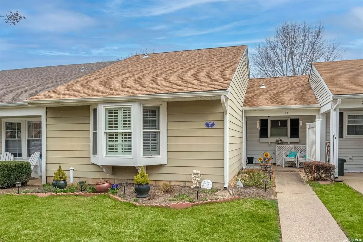 27 Hearthside Drive, Mount Sinai, NY 11766 - #1
