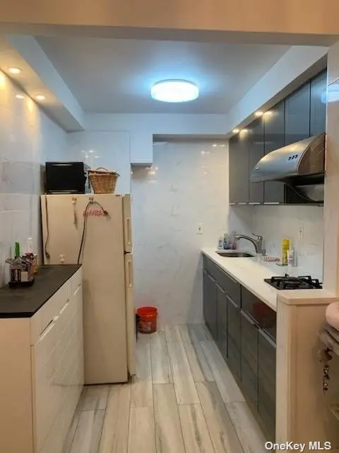 3420 Parsons Boulevard #3G, Flushing, NY 11354 - #2