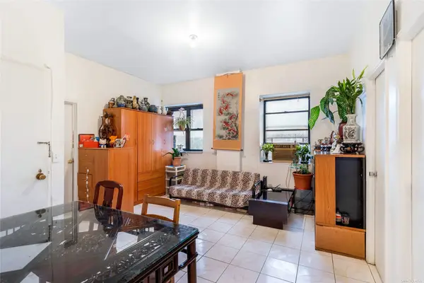 167 Sands Street #214, Brooklyn, NY 11201