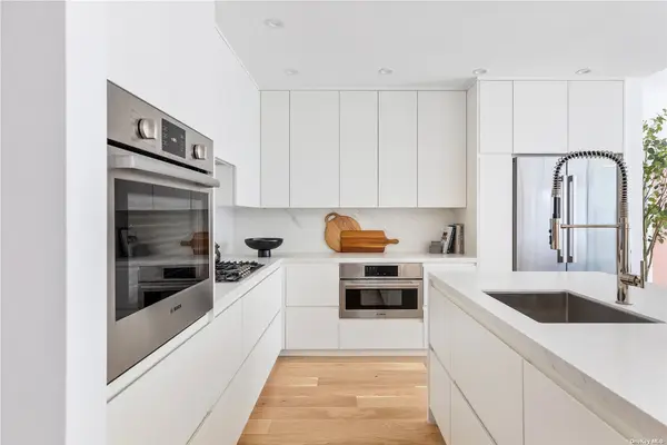 100 Boardwalk #410 A, Long Beach, NY 11561