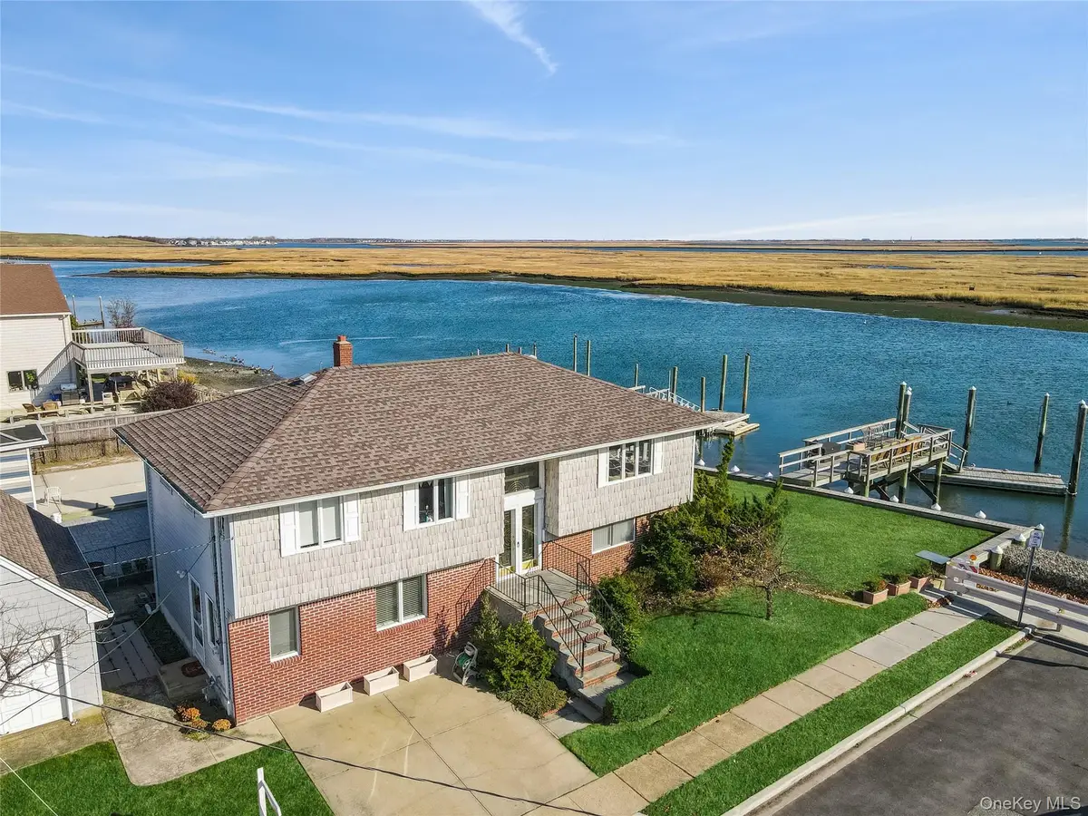 255 Delaware Avenue, Island Park, NY 11558 - Image #1