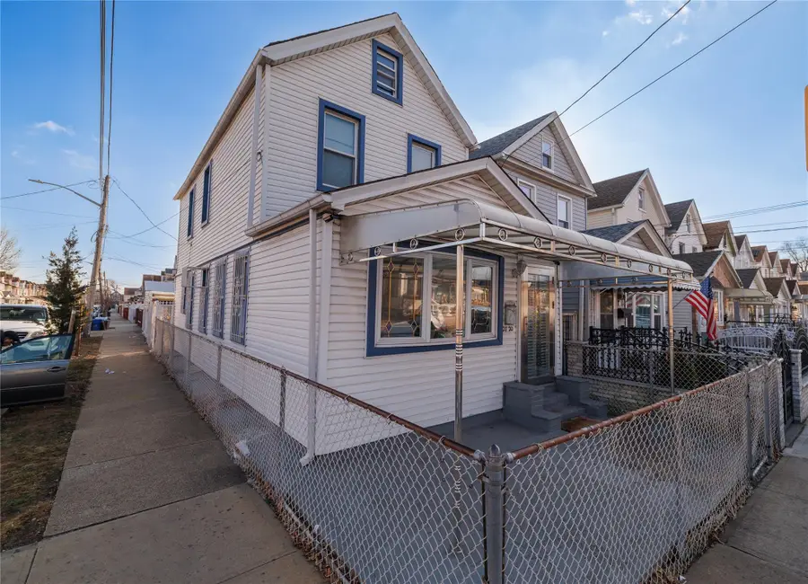 127-20 107th Avenue, South Richmond Hill, NY 11419 - Image #3