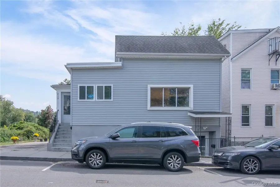 212 Beekman Avenue, Sleepy Hollow, NY 10591 - #2