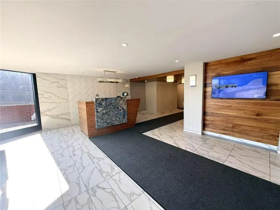 755 Narrows Road N #305, Staten Island, NY 10304 - Image #3