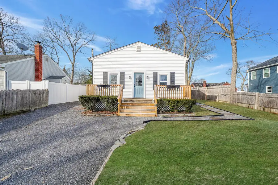 78 Adirondack Drive, Selden, NY 11784 - #2