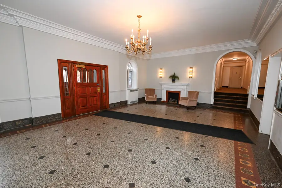 111-39 76th Road #D7, Forest Hills, NY 11375 - Image #3