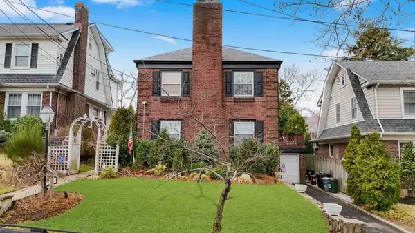 44 Westbury Ave, Staten Island, NY 10301