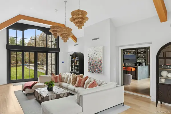 89 Pound Hollow Road, Old Brookville, NY 11545