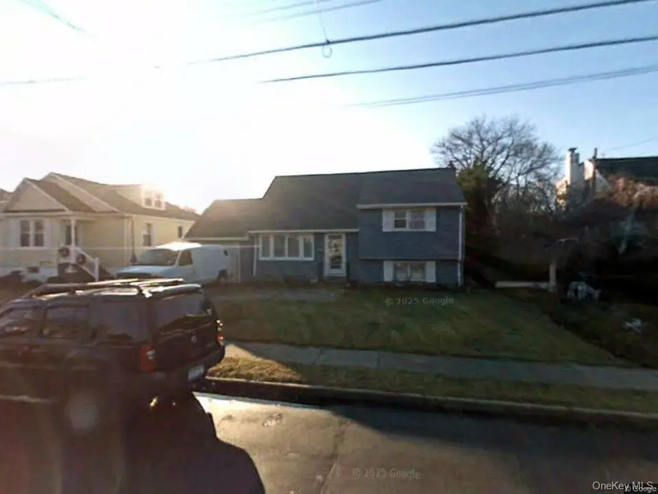 14a Earl Place, Amity Harbor, NY 11701 - Image #1