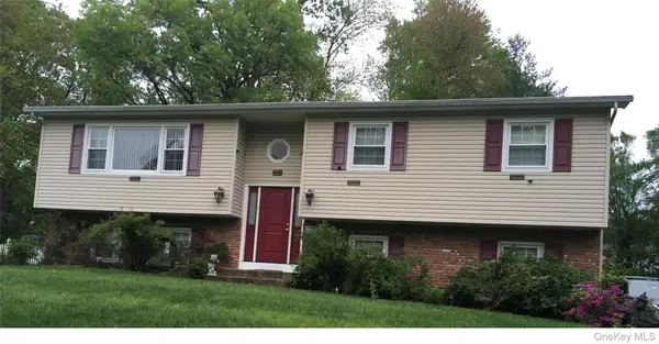 14 Westlyn Drive, Bardonia, NY 10954