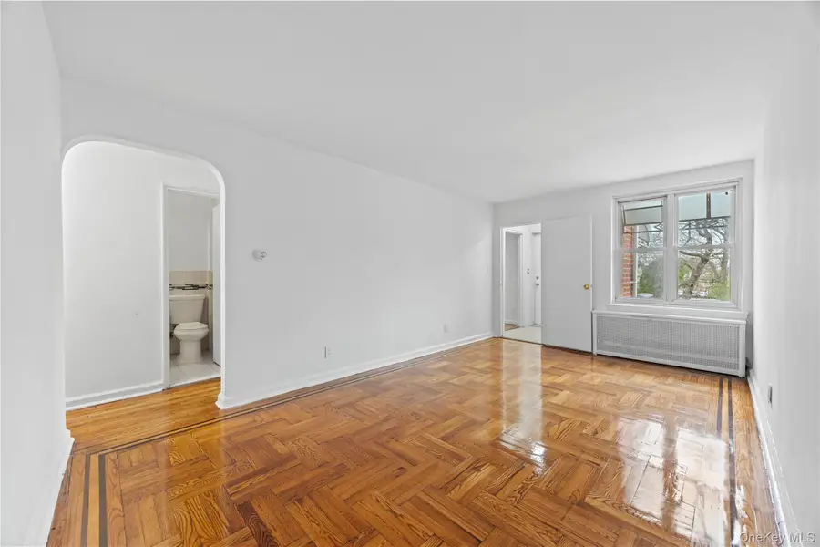 3121 Mickle Avenue, Bronx, NY 10469 - #3