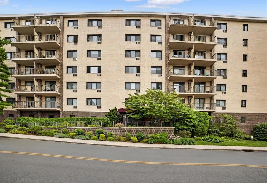 108 Sagamore Road #5F, Tuckahoe, NY 10707 - Image #2