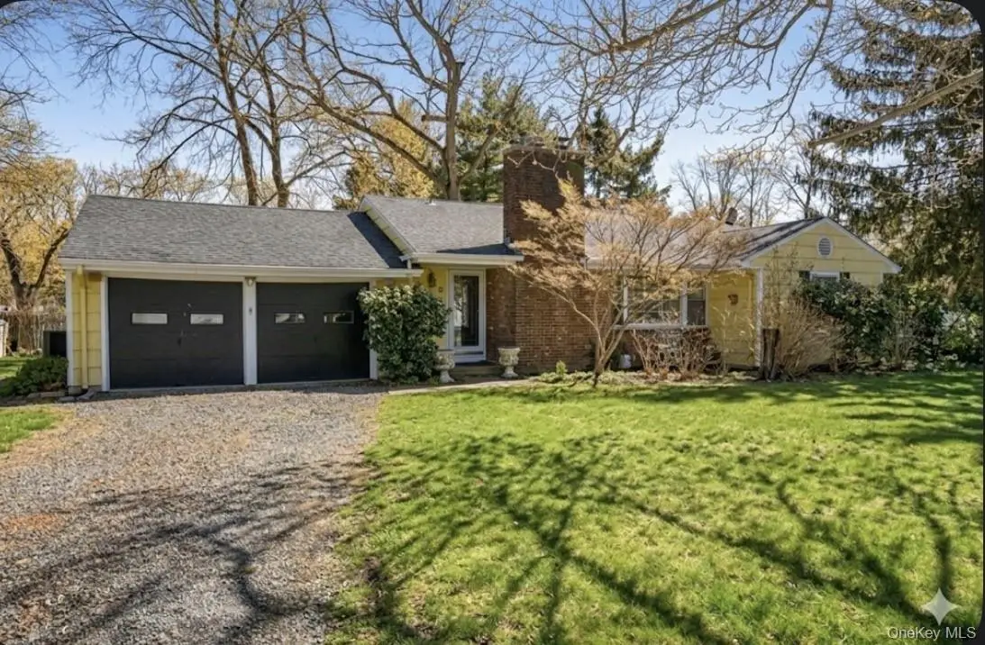 8 Crestwood Drive, Huntington Station, NY 11746 - #1