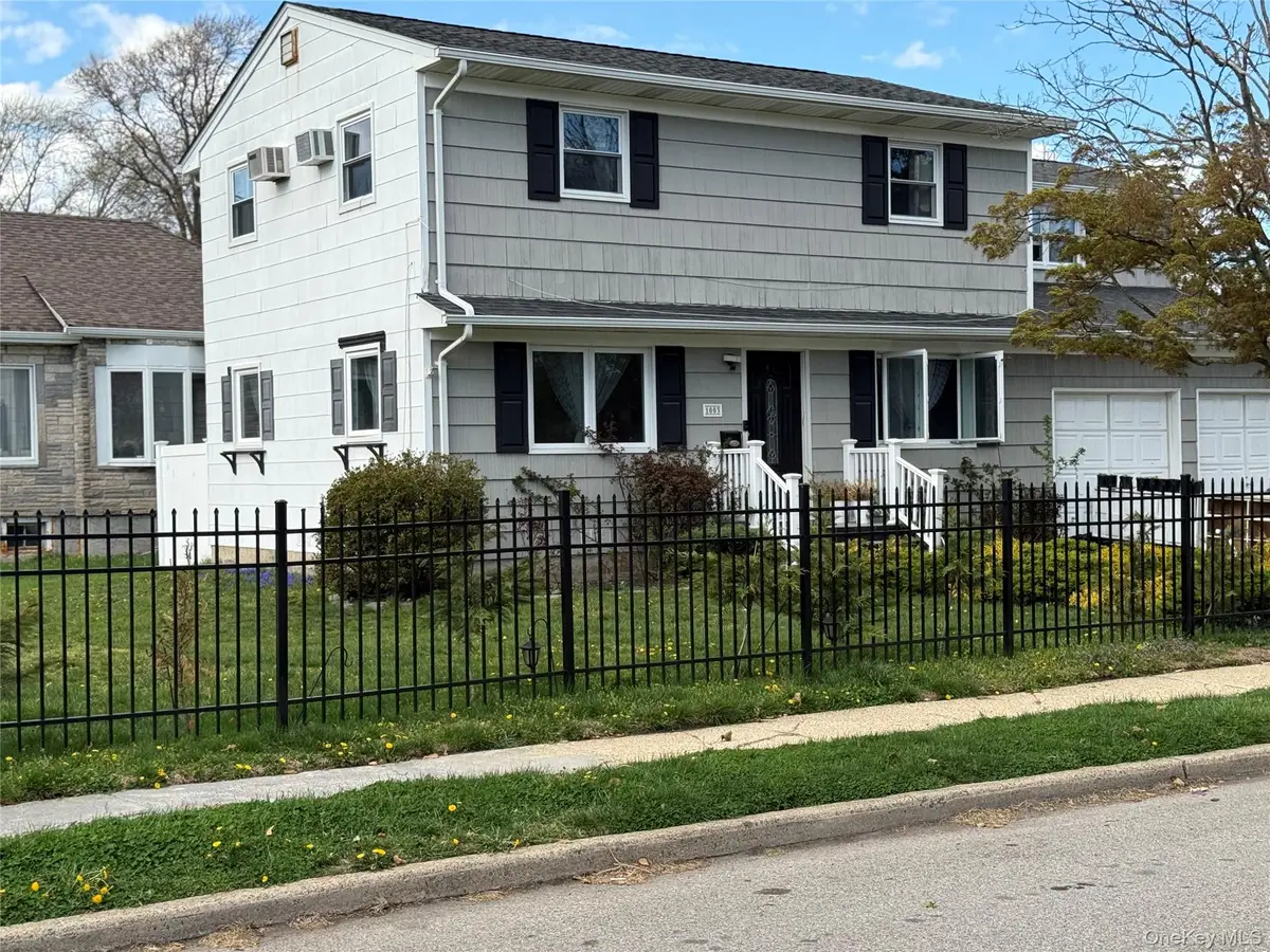 1003 Washington Street, Baldwin Harbor, NY 11510 - #1