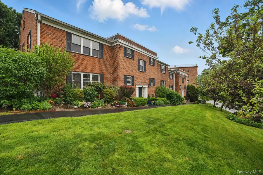 135 - 6 Highland Avenue S #D1, Ossining, NY 10562 - Image #2