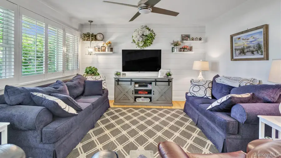 64 School Street, Hampton Bays, NY 11946 - Image #2