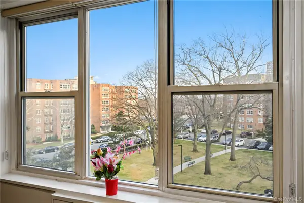 18-40 211th Street Street #4E, Bayside, NY 11360