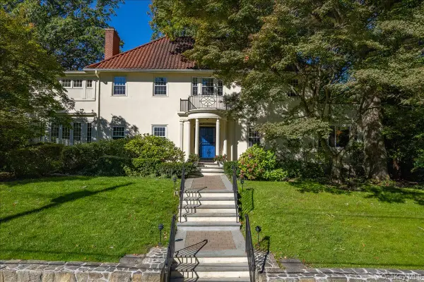 115 Cliff Avenue, Pelham, NY 10803