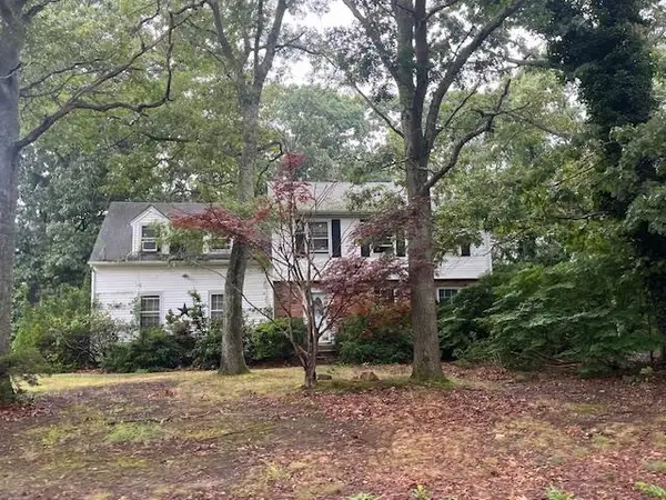 153 Jamaica Avenue, Medford, NY 11763