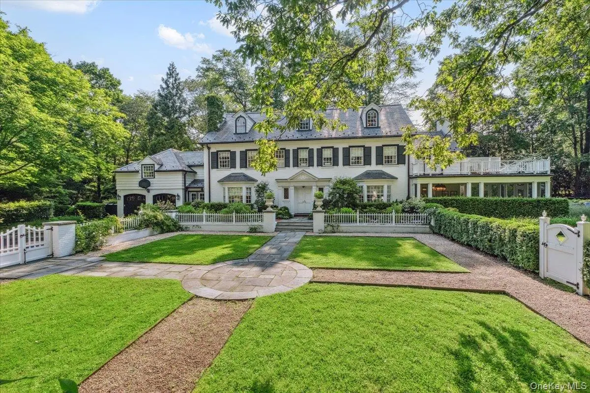 18 Richbell Road, Scarsdale, NY 10583 - #1