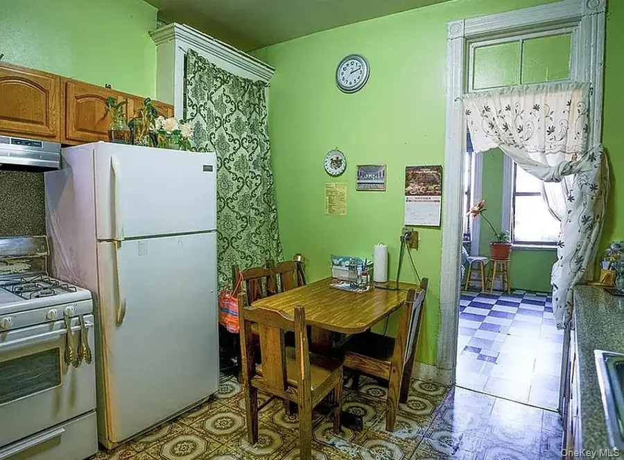 668 Broadway #11, Brooklyn, NY 11206 - Image #3