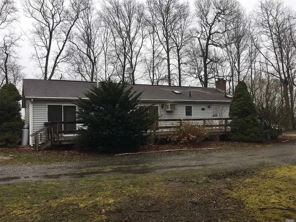 1553 Northville Turnpike, Riverhead, NY 11901