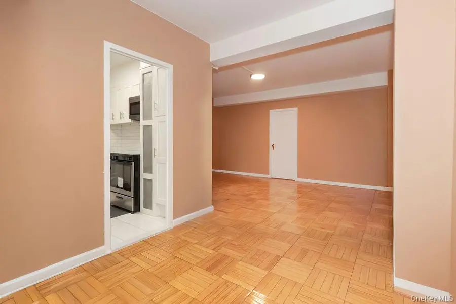 1970 E Tremont Avenue #1C, Bronx, NY 10462 - Image #2