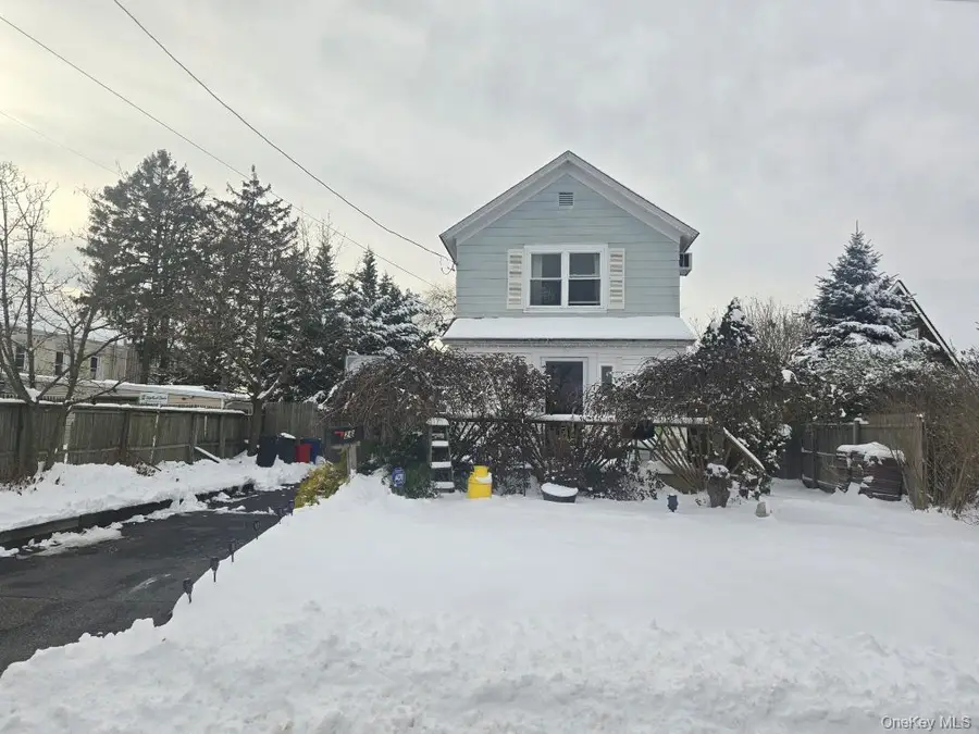 26 Lakeland Avenue, Patchogue, NY 11772 - Image #2