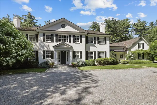 18 Oregon Road, Bedford Corners, NY 10549