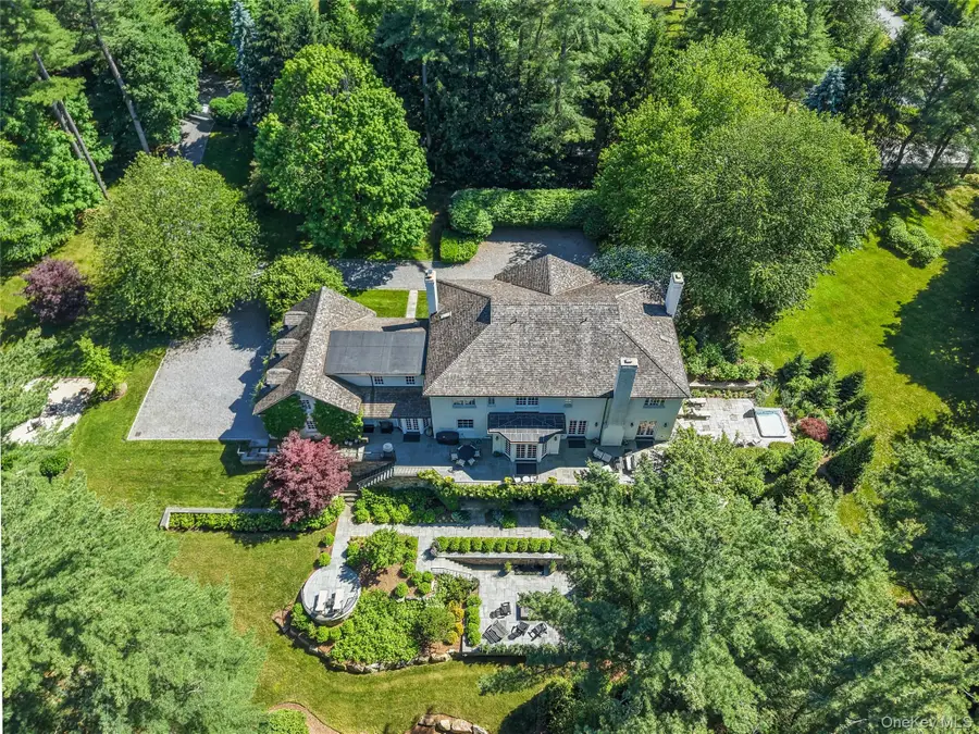 18 Oregon Road, Bedford Corners, NY 10549 - #2